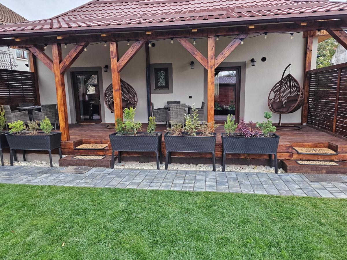 Arbor Inn Braşov Exterior foto