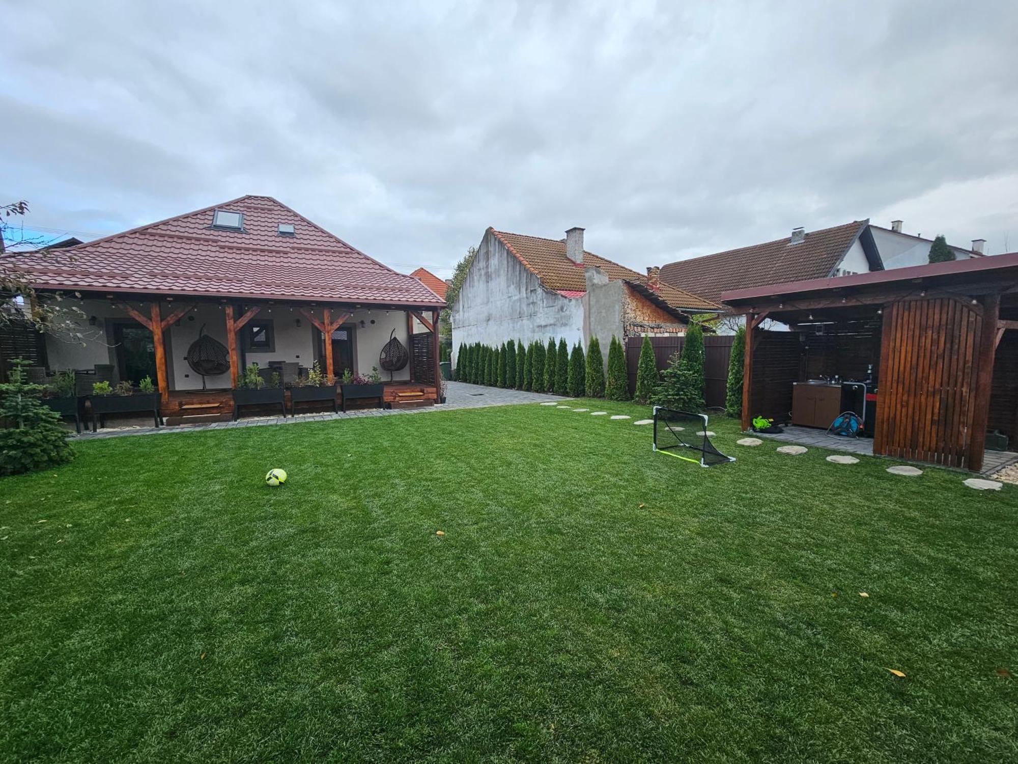 Arbor Inn Braşov Exterior foto
